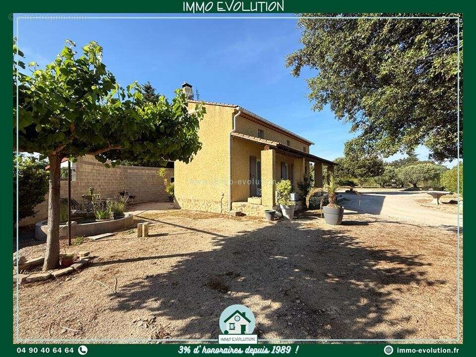 Maison 160 m² à Travaillan  - photo 2