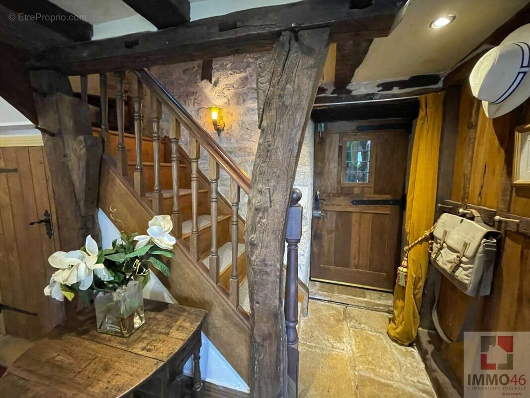 Maison à GRAMAT