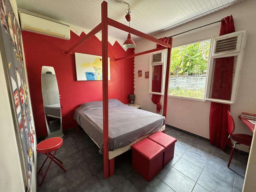 Maison à SAINTE-LUCE