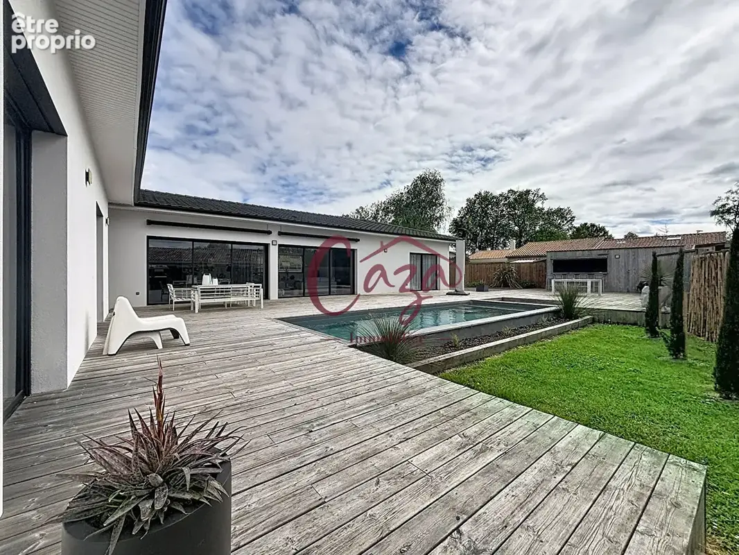 Maison 202 m2 secteur Camblanes - photo 12