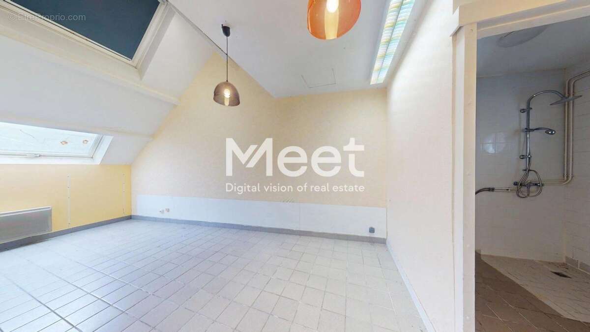 Commerce 790 m² à Diges  - photo 15