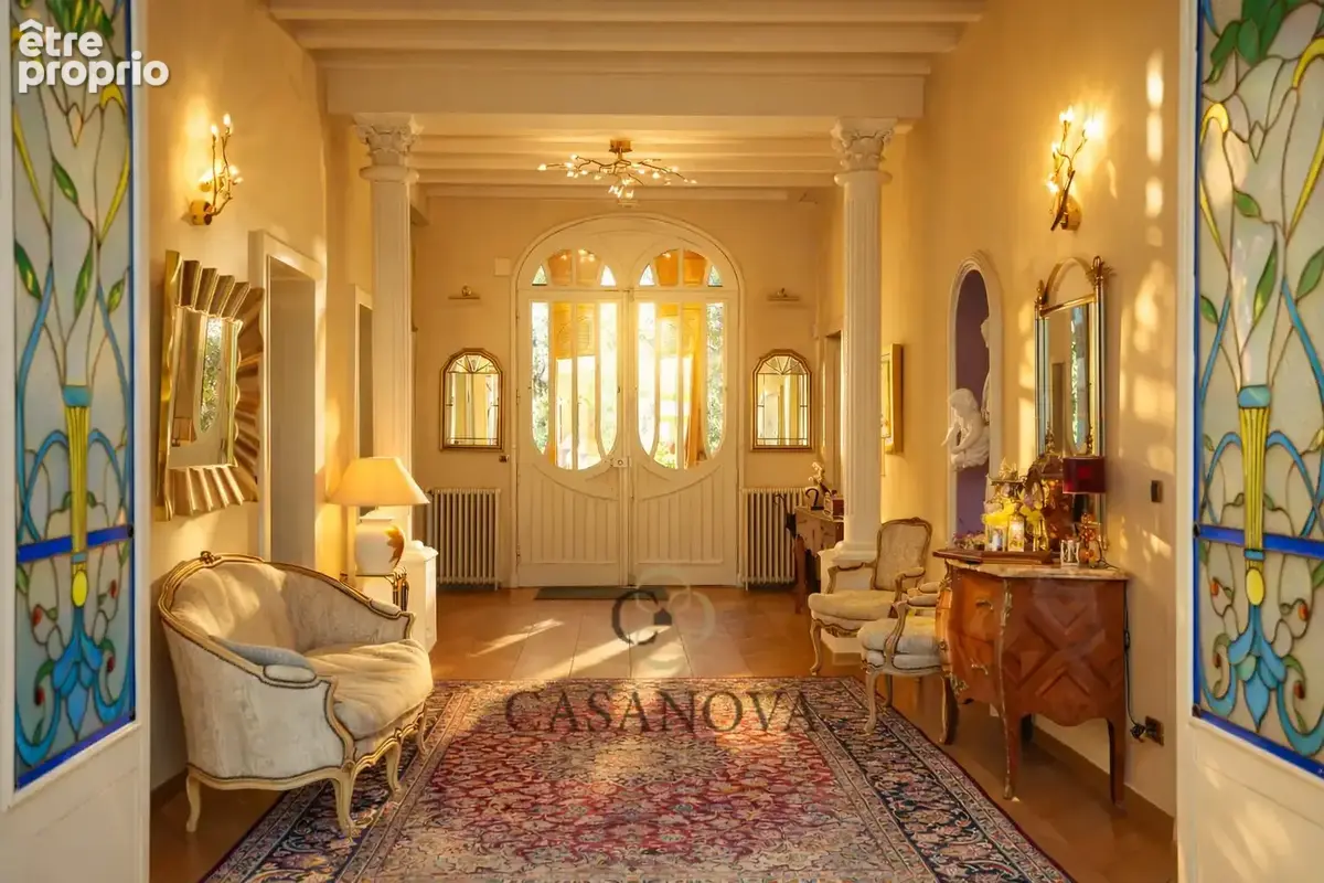Manoir de caractère du XIXe siècle  721 m² habitables  Domaine de 19 700 m² avec dépendances - SAINT  CLEMENT DE RIVIERE - Aux - photo 7