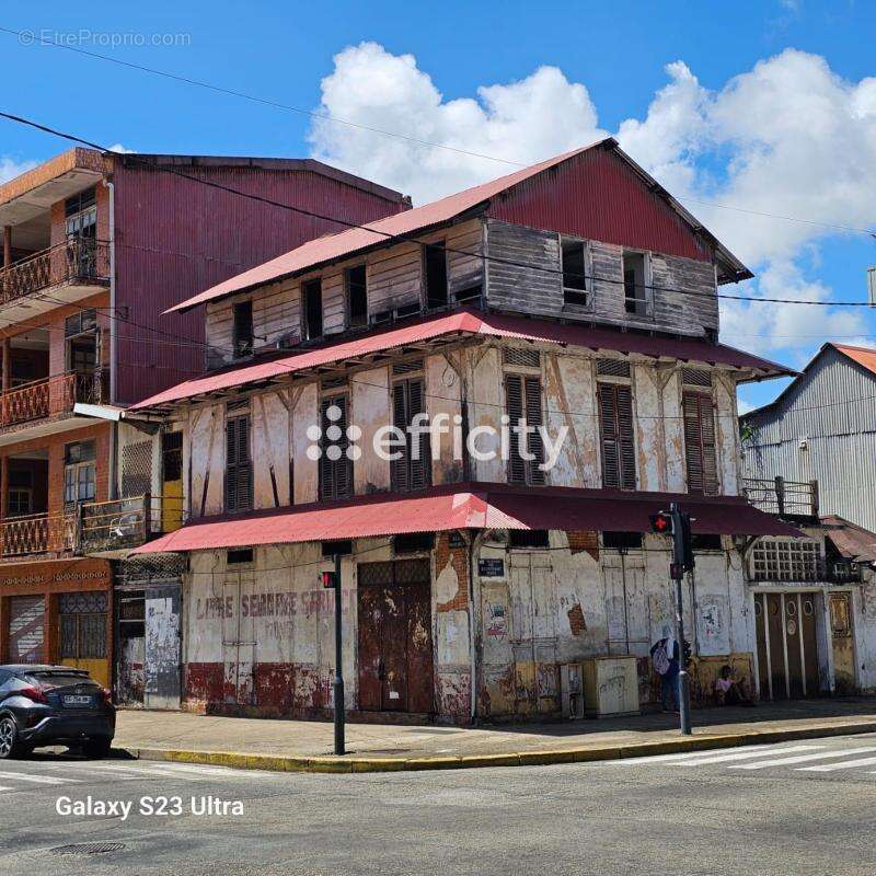 Appartement 284 m² à Cayenne  - photo 8