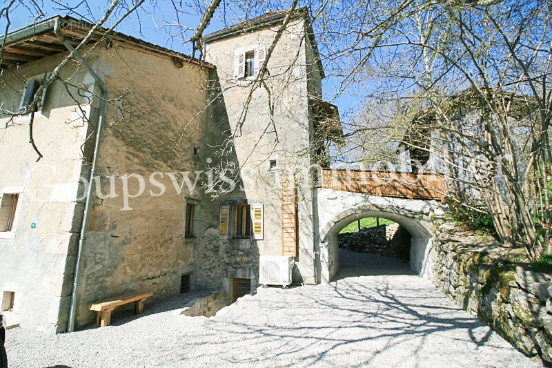 Appartement à HABERE-LULLIN