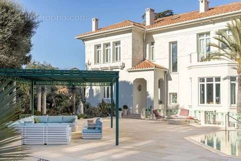 Maison à ANTIBES