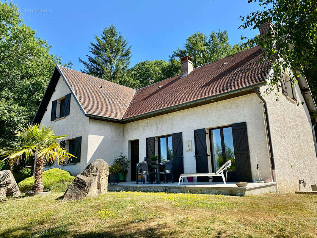 Maison à BLANZY