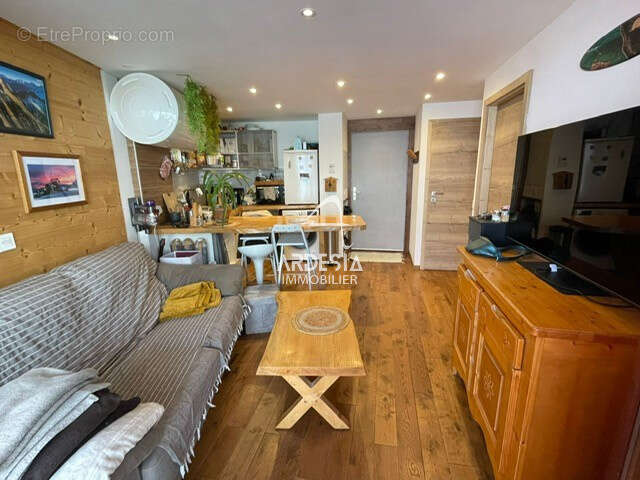 Appartement à LE CHATEL