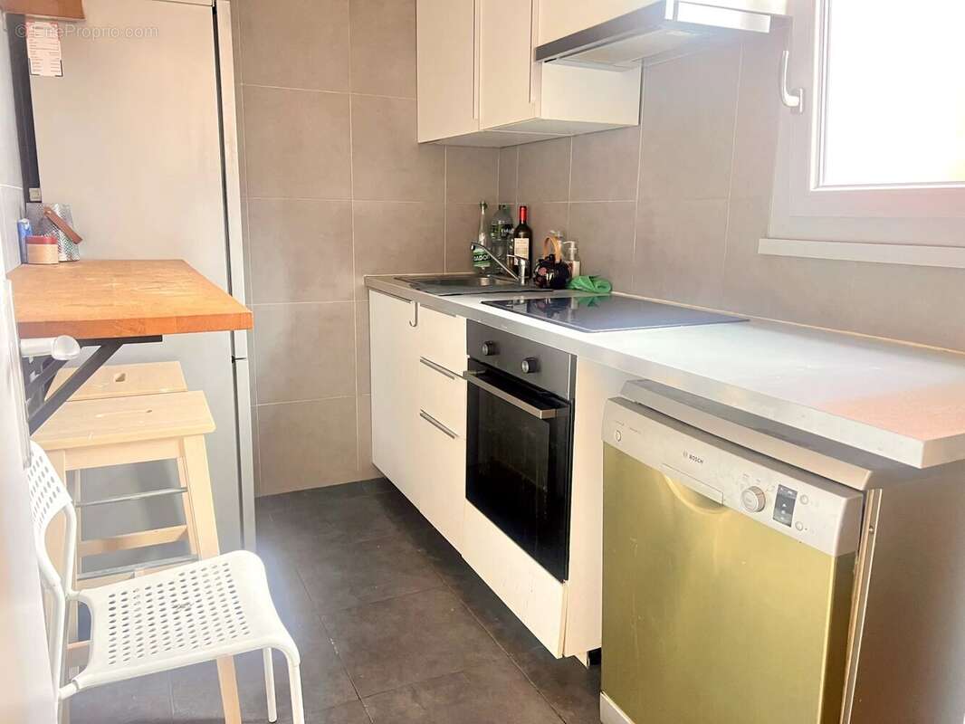 Appartement à PARIS-19E