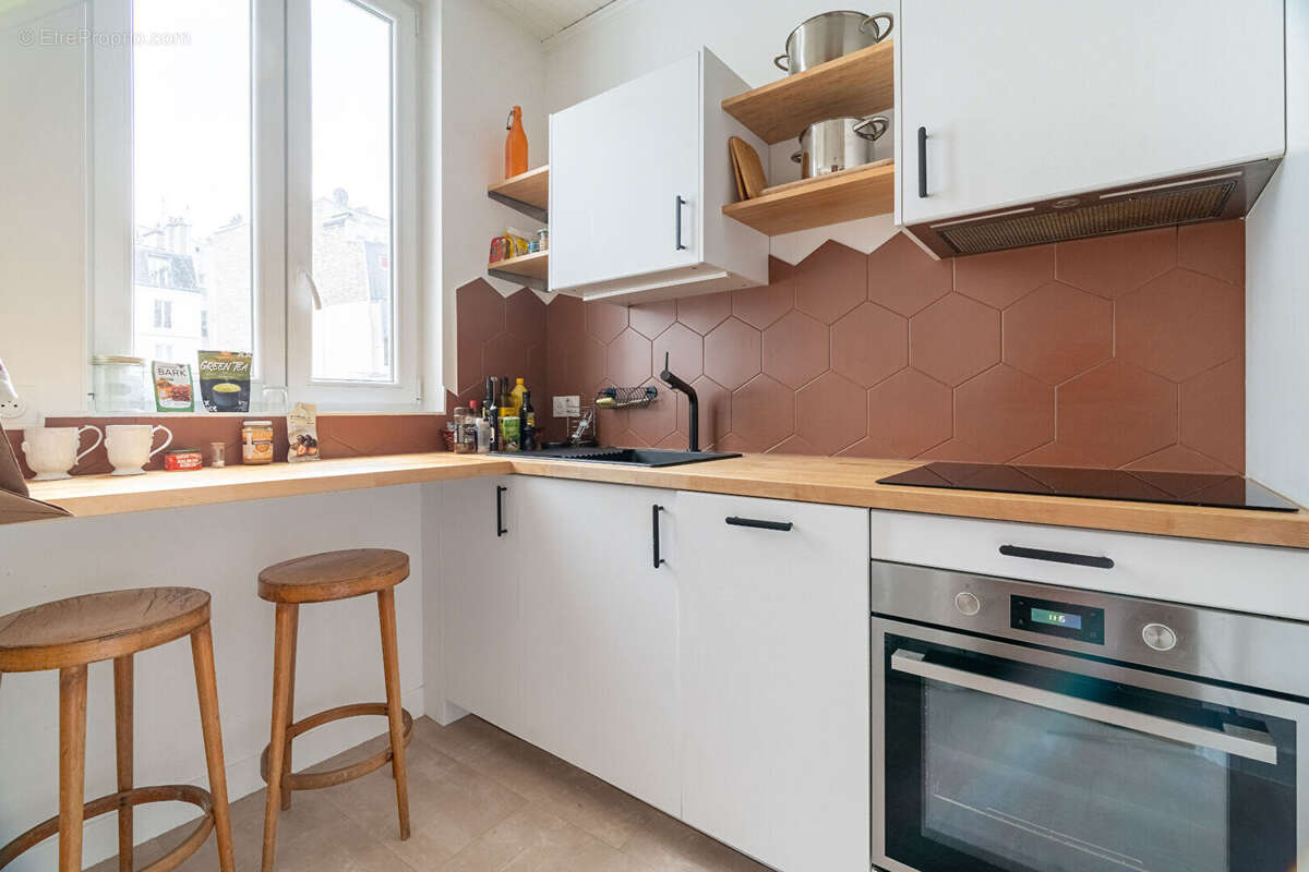 Appartement à PARIS-17E