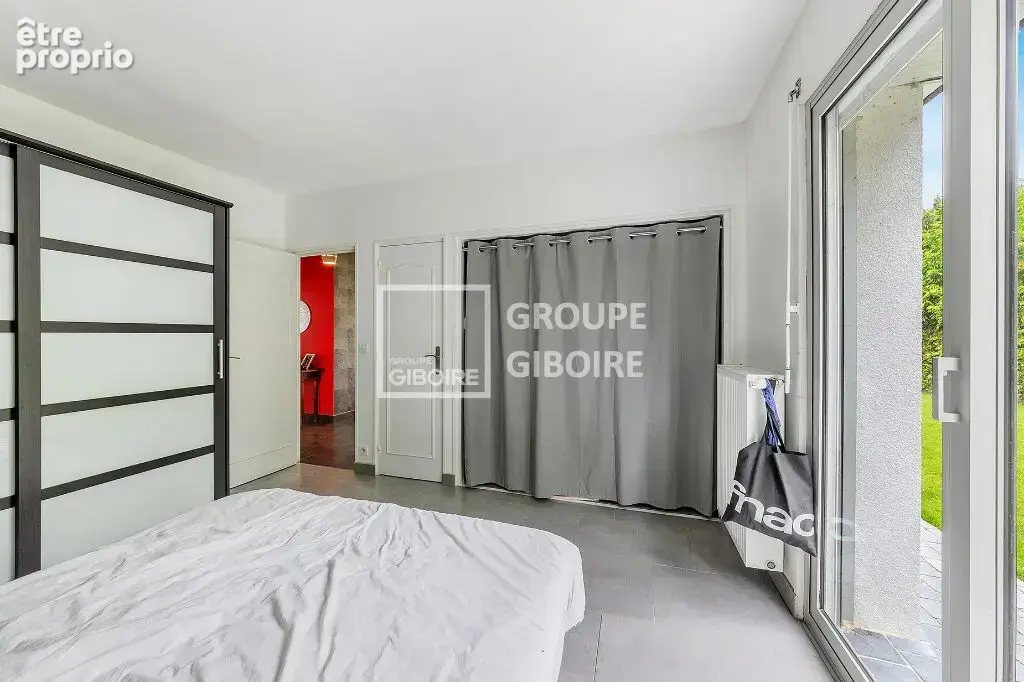 A VENDRE - Agence GIBOIRE PACE *EXCLUSIVITE* - Maison 7 pièces env. 200 m² au sol - La Chapelle Des Fougeretz - photo 5