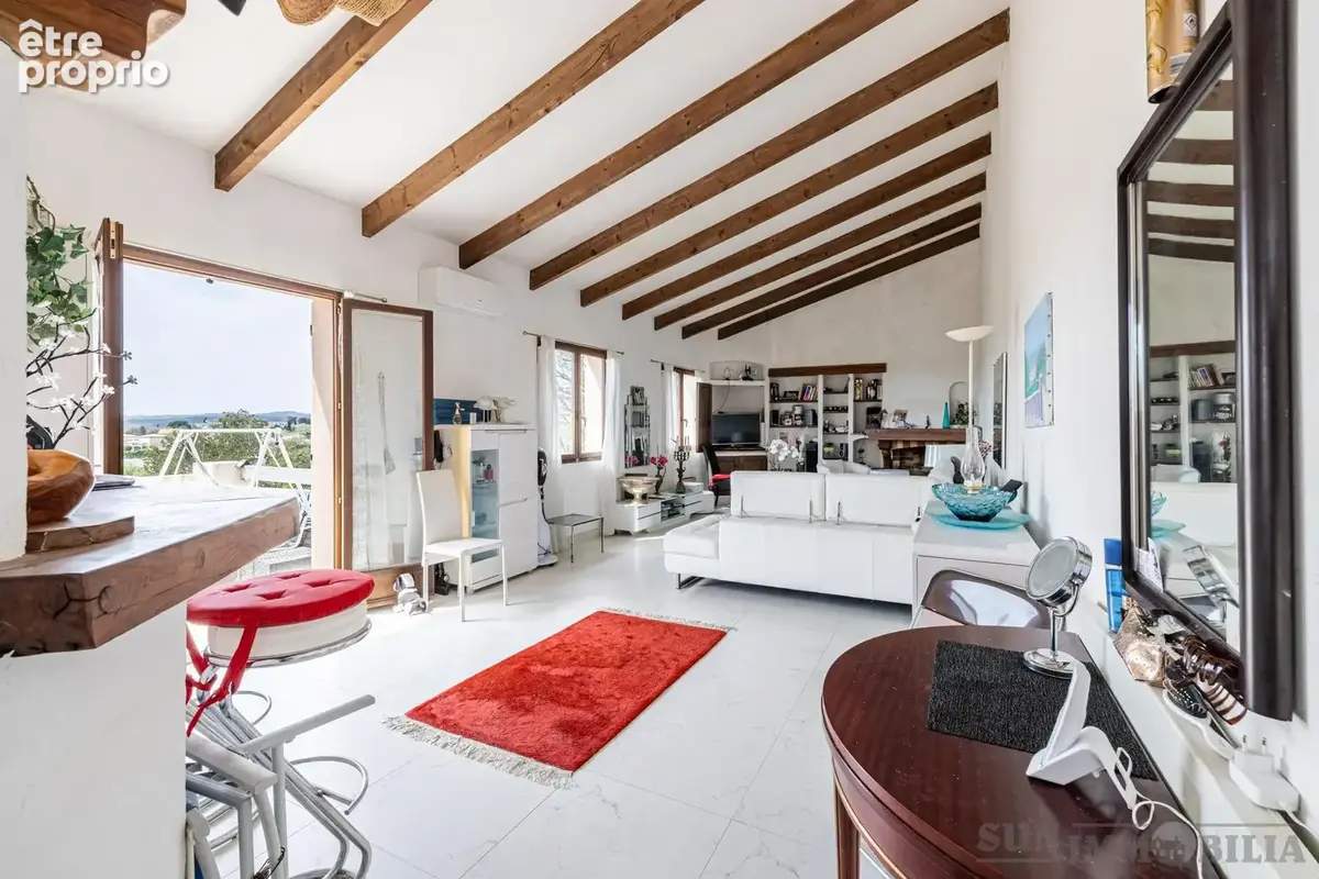 Maison 6 pièces 149 m² à vendre à Cagnes-Sur-Mer (06800) - photo 2
