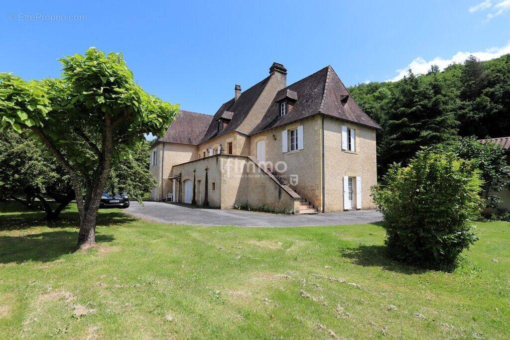 Maison à LES EYZIES-DE-TAYAC-SIREUIL