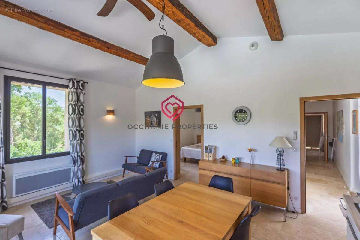 Maison à SUSSARGUES