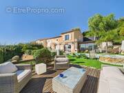 Maison à MANDELIEU-LA-NAPOULE