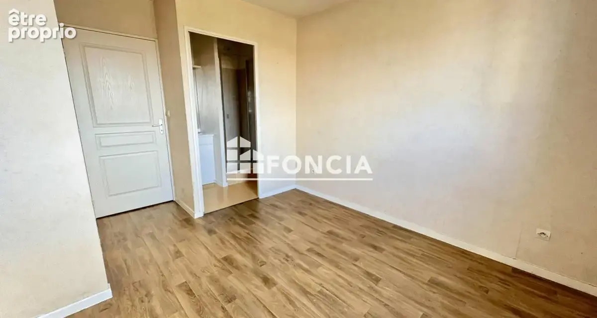 Rezé La Houssais Appartement T2 de 47m2 avec terrasse de 30m2 + parking en sous-sol - photo 7