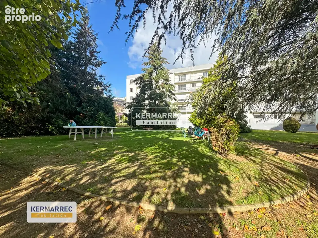Appartement T3 - Jean Mermoz - Balcon, garage et espaces verts - photo 11