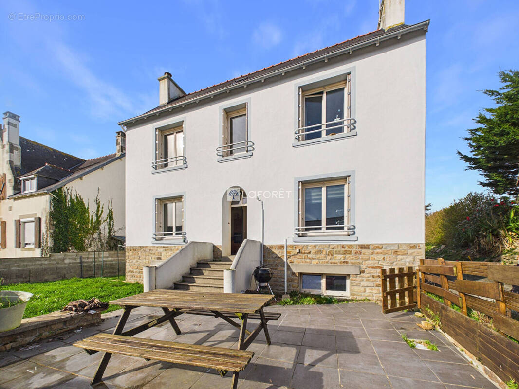 Maison à PONT-CROIX
