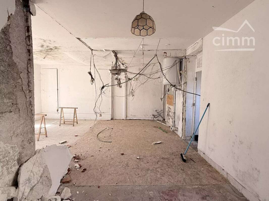 Blois centre historique — un immeuble à façonner, une opportunité à exploiter - photo 5