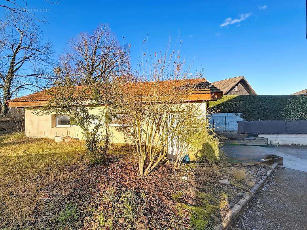Maison à BONNEVILLE