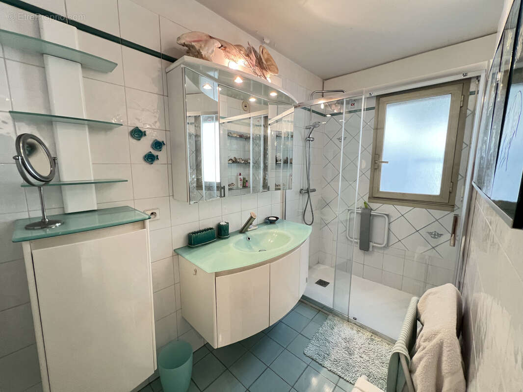 Appartement à LE CANNET