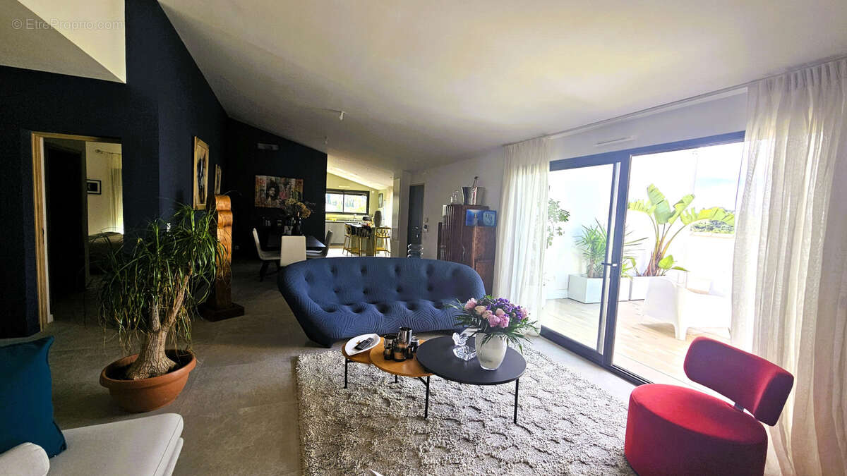 Appartement à SANARY-SUR-MER