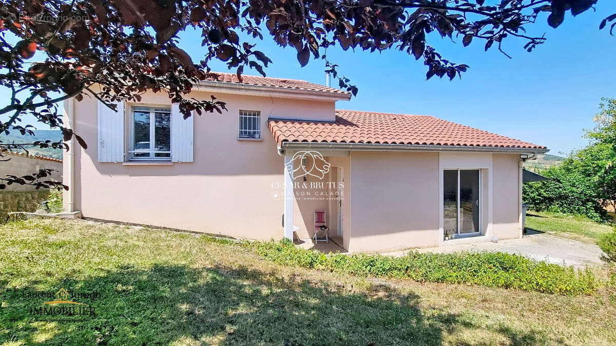 Maison 131 m² à Vaux-En-Beaujolais  - photo 3
