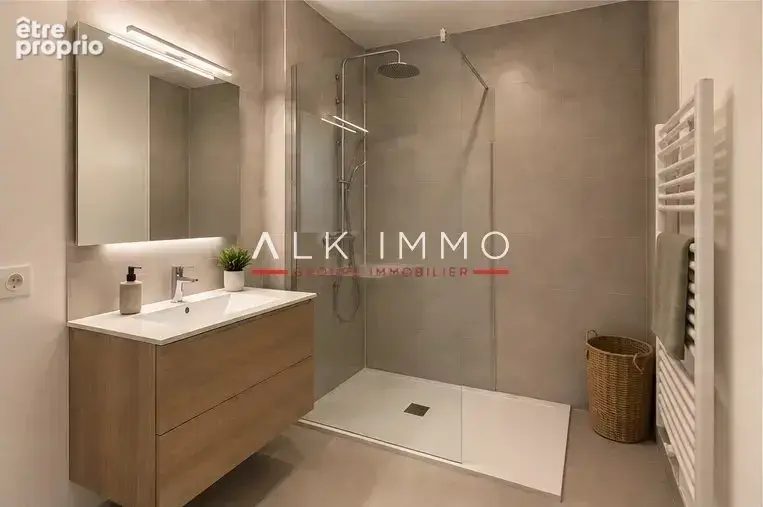 À vendre   T2 avec balcon au centre d'Annemasse - photo 4
