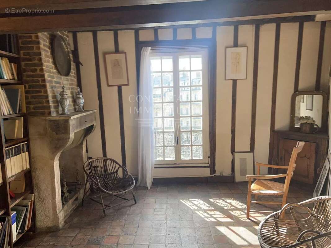 Appartement à PARIS-6E