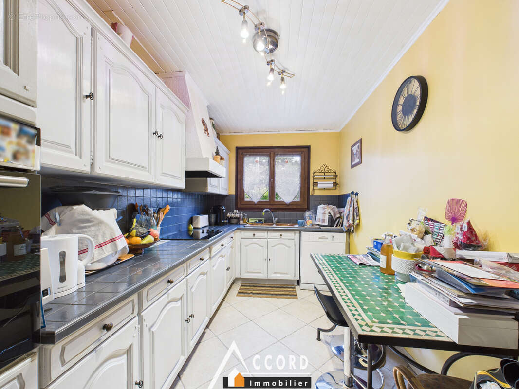 Maison à SARTROUVILLE