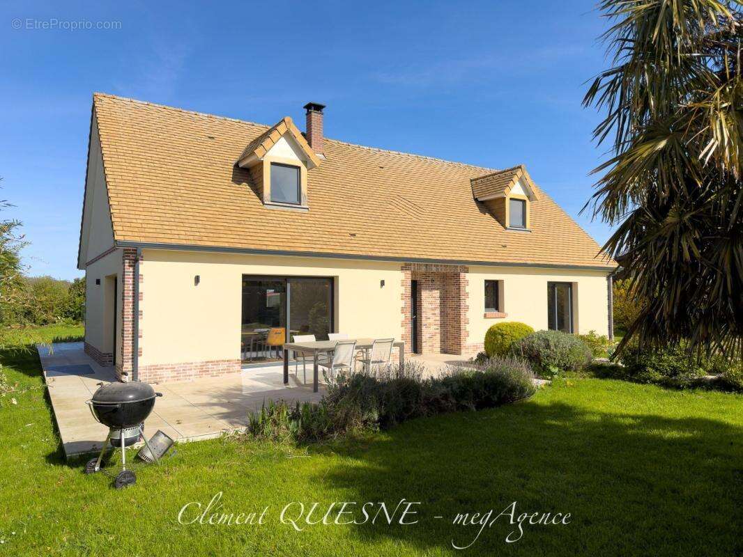Maison à SAUCHAY