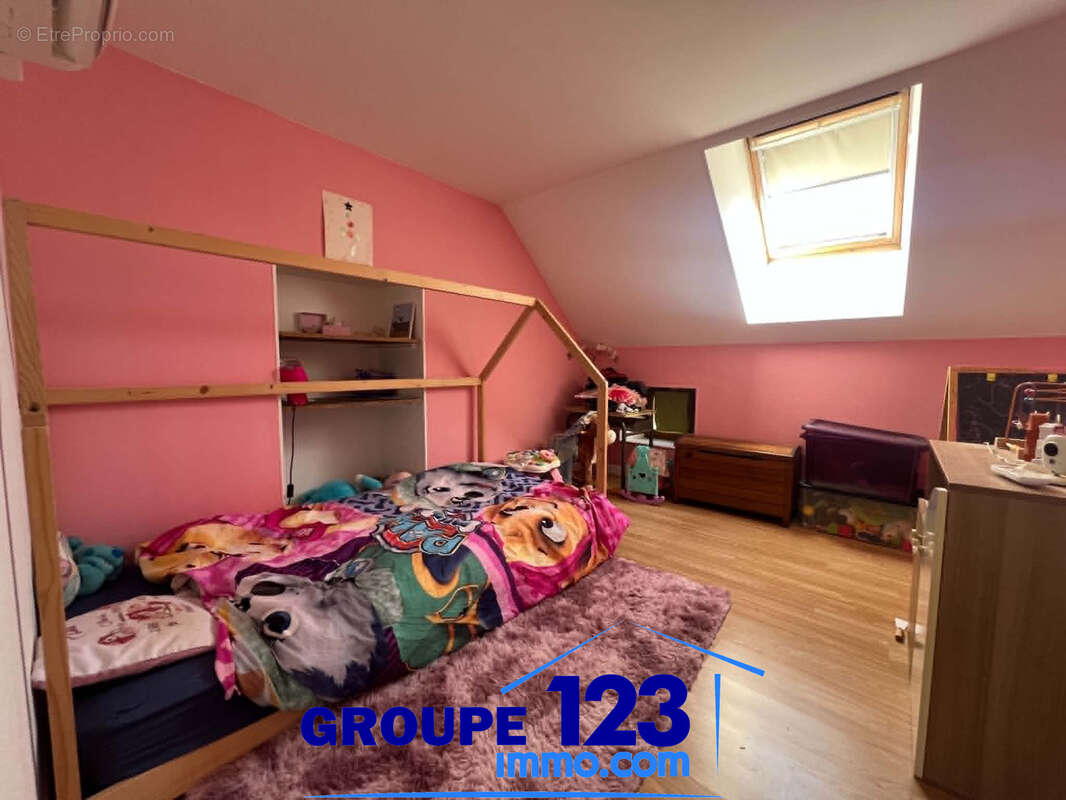 Maison à CHASSY