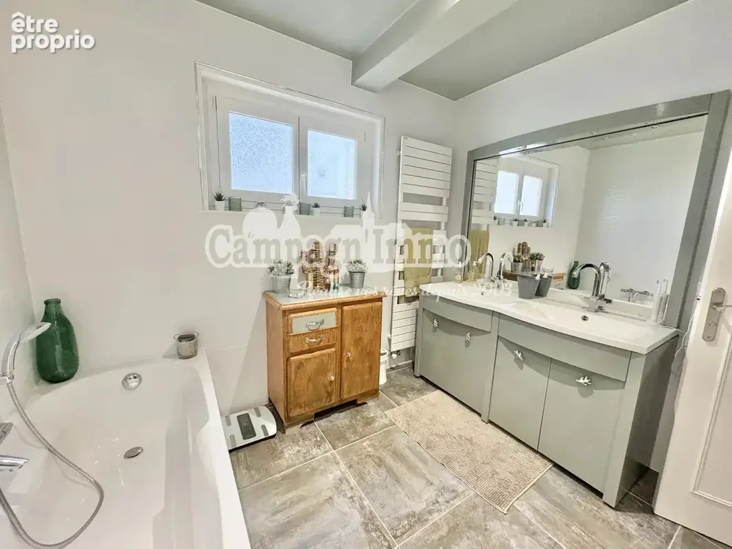 Grande maison hauteurs de Tarare - photo 16