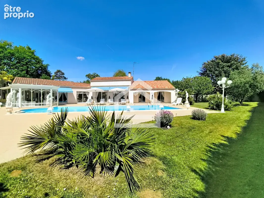 Maison familiale de plain-pied à Pessac avec piscine - photo 2