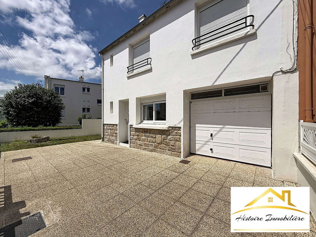 BREST - LAMBEZELLEC Maison 8 pièces 145 m2 - photo 17