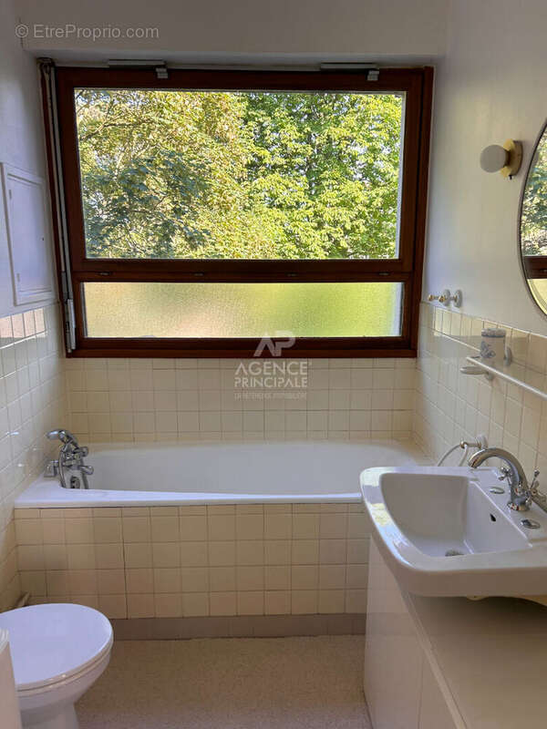 Appartement Maisons Laffitte 5 pièce(s) 111.35 m2 - photo 4