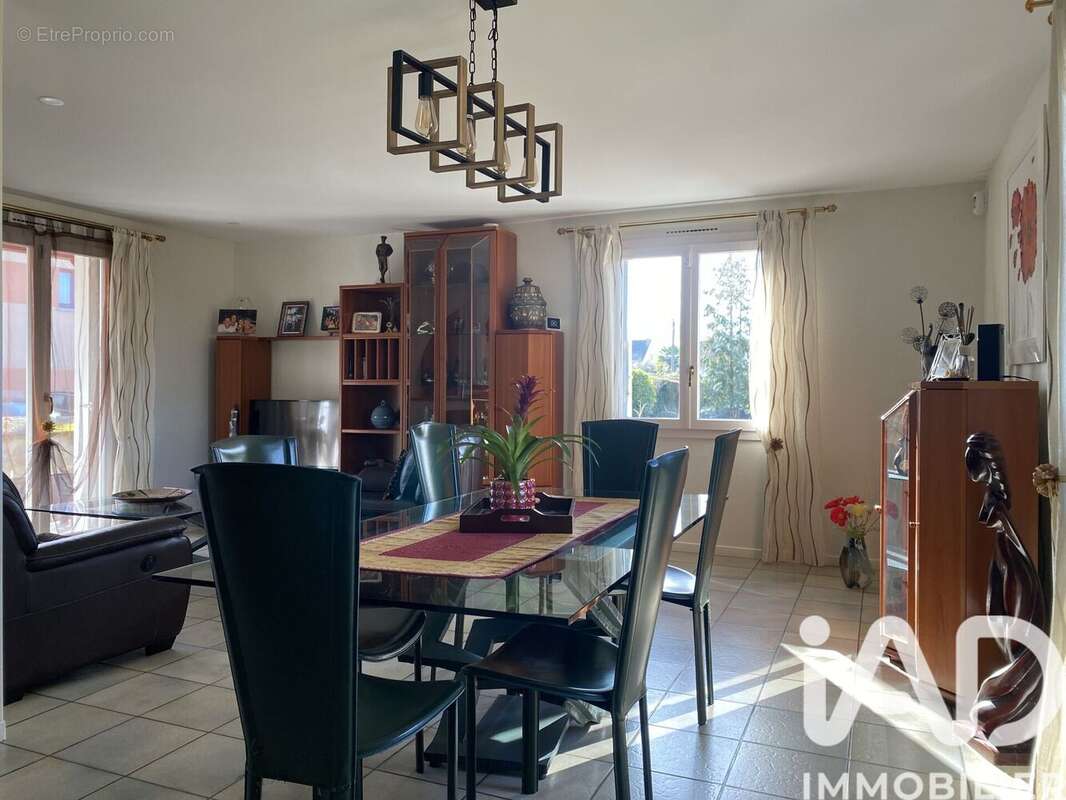 Photo 3 - Maison à PRINGY