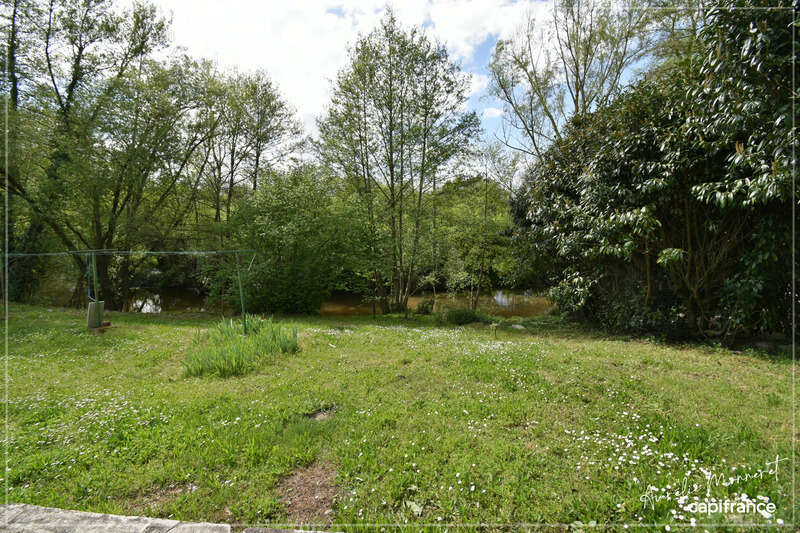 Maison à EPINEUIL-LE-FLEURIEL