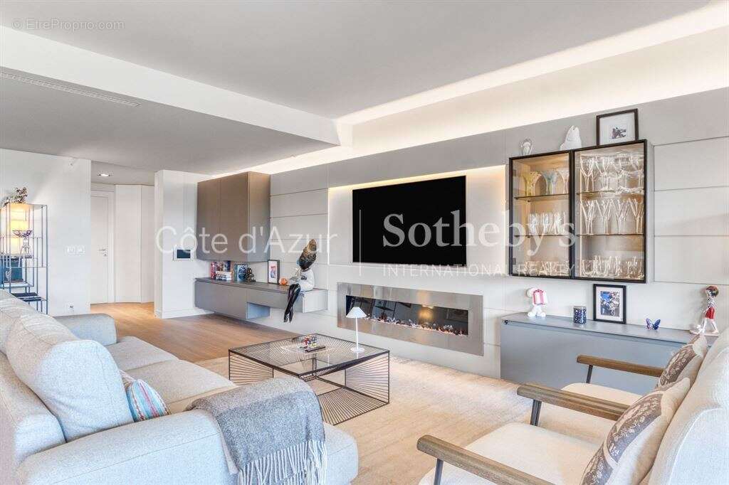 Appartement de luxe 3 pièces à vendre à Saint-Jean-Cap-Ferrat avec vue mer - photo 5