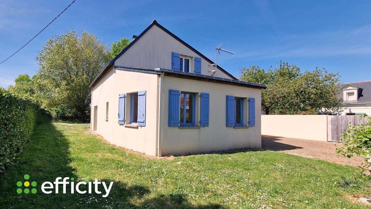 Maison à SAINT-MATHURIN-SUR-LOIRE