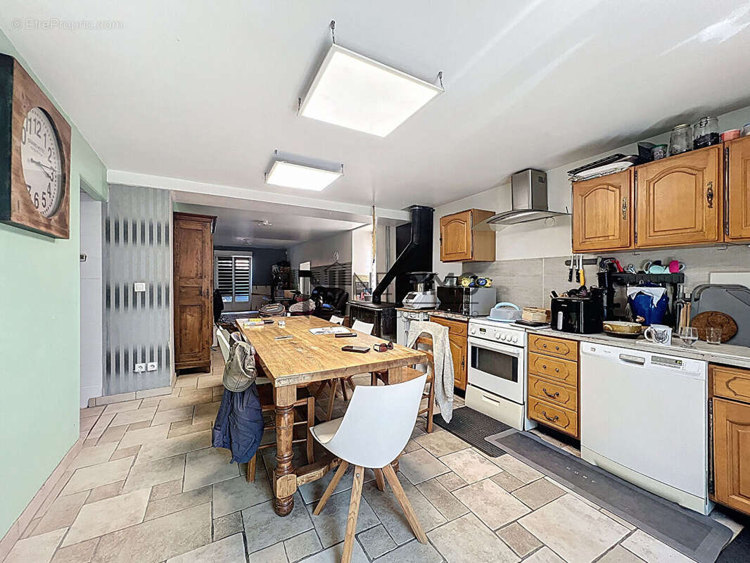 Maison à GOUSSAINCOURT