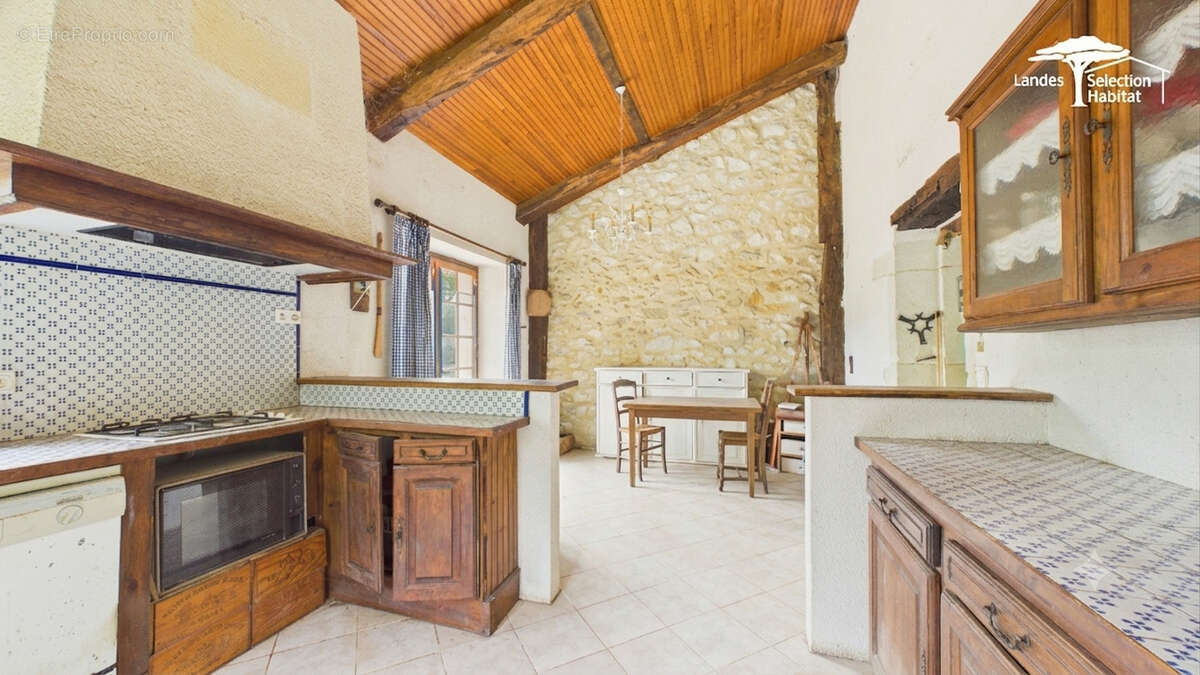 Charmante Landaise en pierre de 200 m² hab + dépendances - photo 9