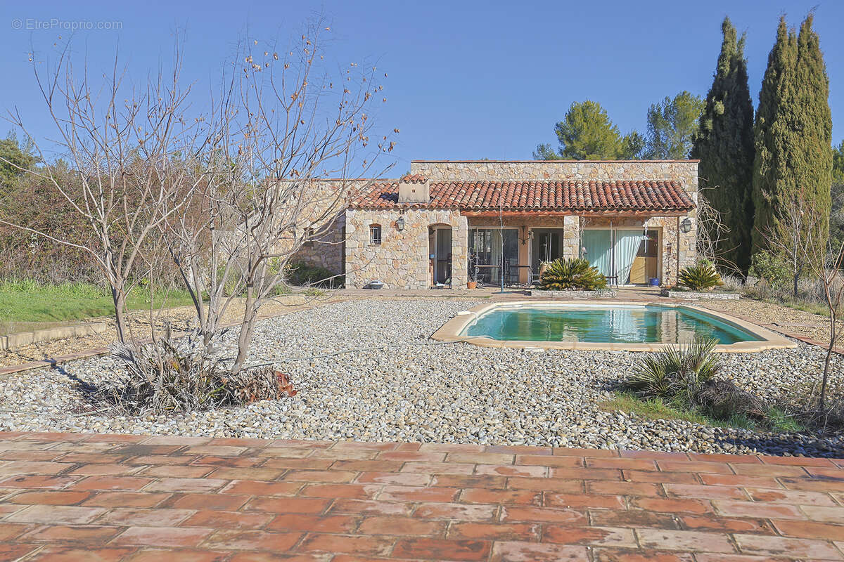 Maison à MOISSAC-BELLEVUE