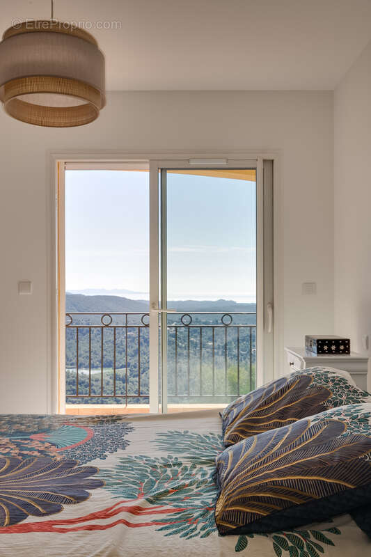 Maison à LA LONDE-LES-MAURES