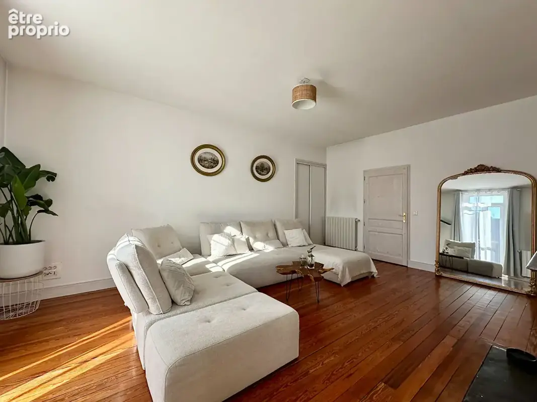 Appartement Bourgeois Albertville 6 pièce(s) 162 m2 - photo 5