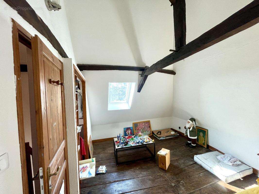 Maison à LASCAUX