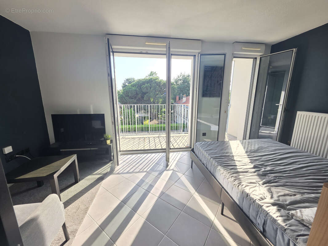 Appartement à BEGLES
