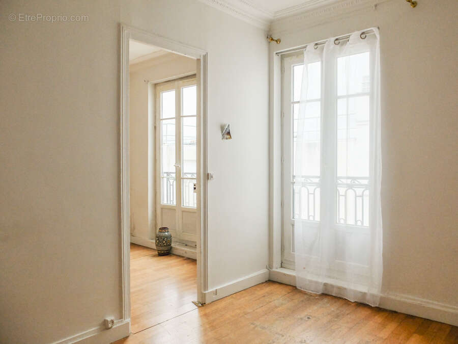Appartement à LEVALLOIS-PERRET