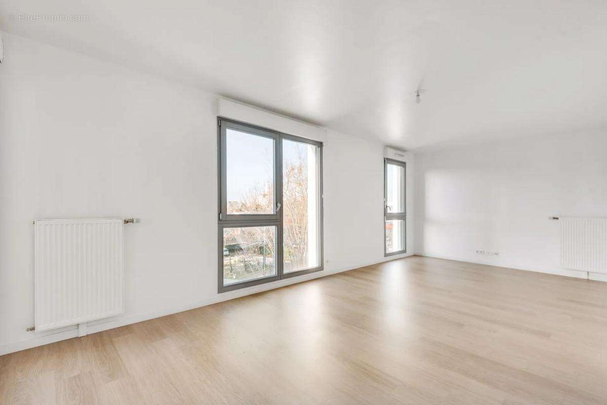 Appartement à EPINAY-SUR-SEINE