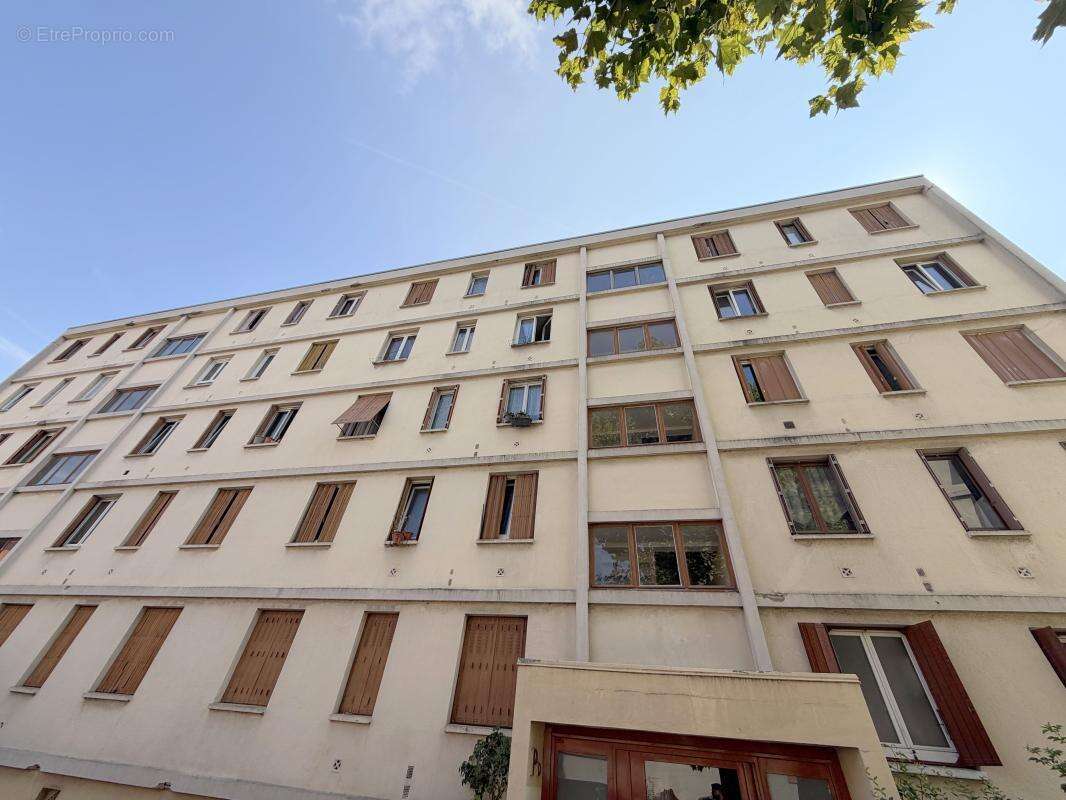 Appartement À Vendre - photo 8