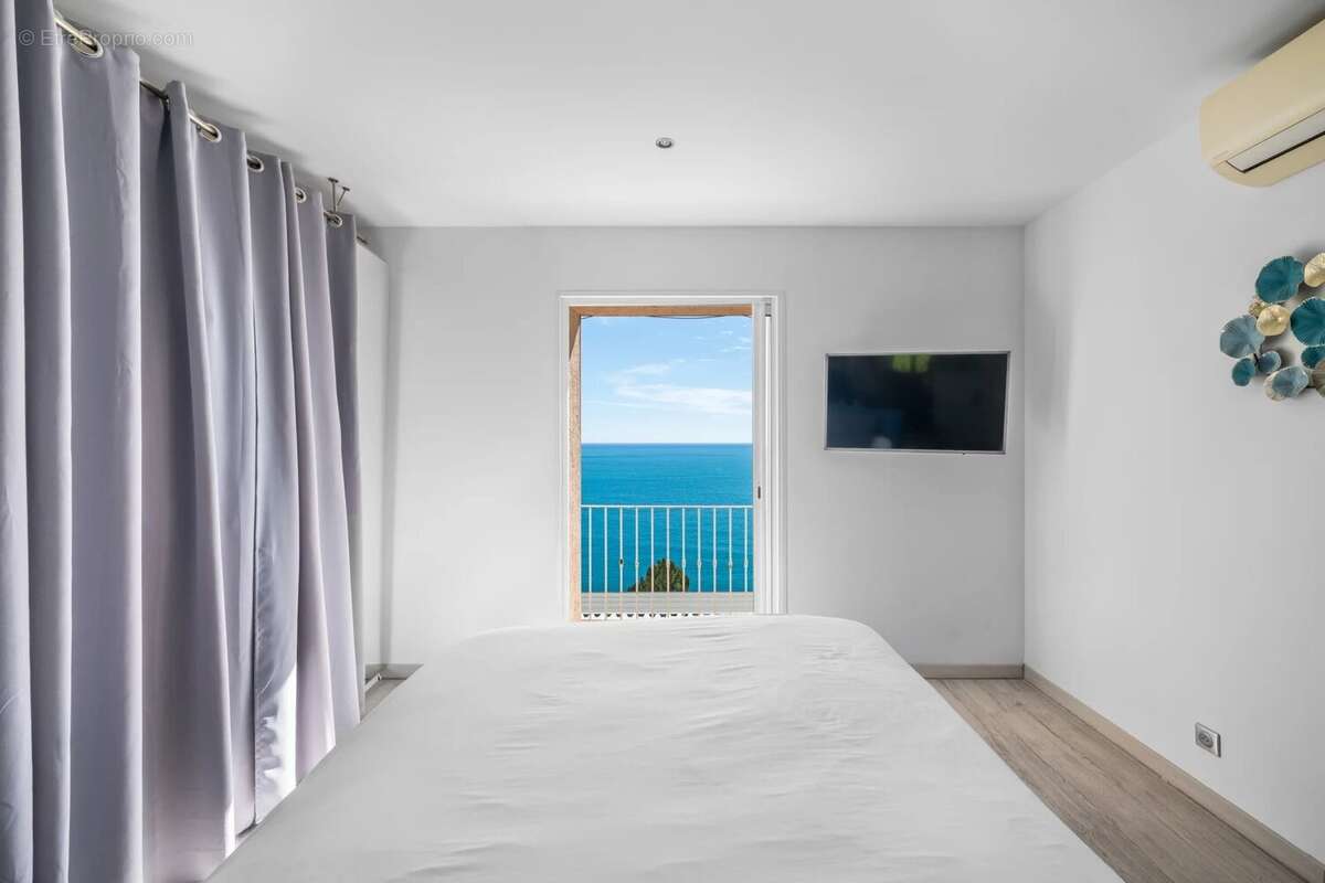 Appartement à CAP-D'AIL